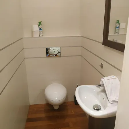 Aquincum Dunaparti Apartment